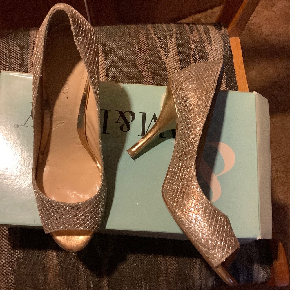 *3 for $20* Nine West Peep toe dress shoes sz 6.5